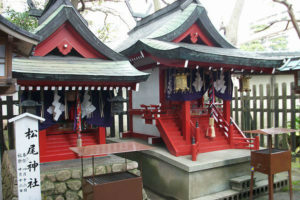 白山神社